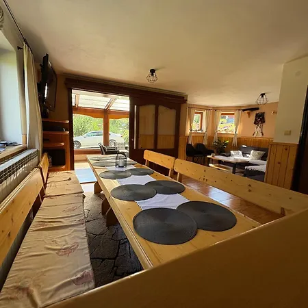 Pavlikovsky Pensión *